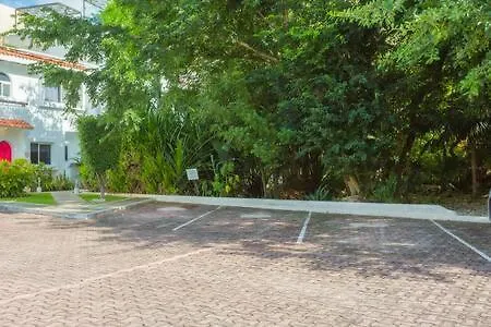 Dom wakacyjny Ideal Family & Friend Trip, Gated Area With Pool Onsite Playa del Carmen