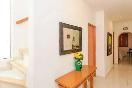Dom wakacyjny Ideal Family & Friend Trip, Gated Area With Pool Onsite Playa del Carmen Meksyk